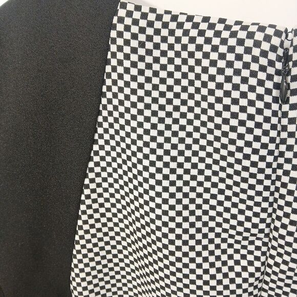 ILE New York Sleeveless Sheath Dress - Picture 4 of 11